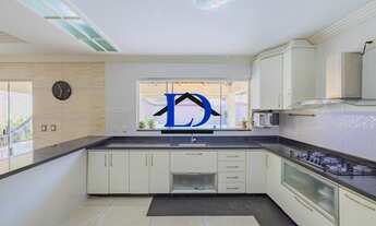 Imagem 7: Sobrado de Luxo no Portal do Sol I - 3 suítes, piscina e localização privilegiada em Goiân