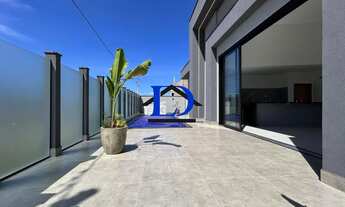 Imagem: Imperdível Casa em Condomínio à Venda