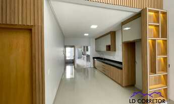 Imagem 4: Casa de 3 suítes com piscina e churrasqueira a carvão no Parque Amazônia Mobiliada