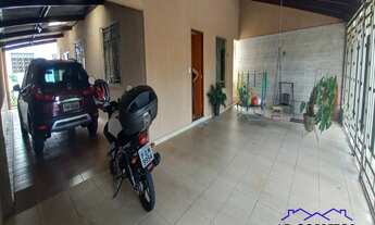 Imagem: Casa a venda no Itatiaia na quadra da avenida