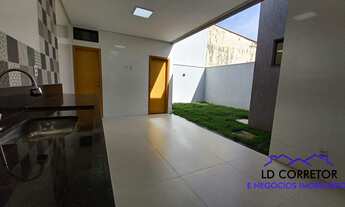 Imagem 4: Casa de 3 quartos nova ao lado do Parque Cascavel com quintal e sem piscina