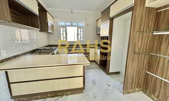 Imagem 7: Excelente Sobrado venda no bairro Iririú - Joinville/SC