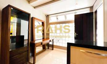 Imagem 5: Linda casa semi-mobiliada e climatizada com 3 suítes, escritório, 2 vagas de garagem e com