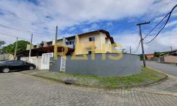 Imagem: Casa de Esquina com 3 Quartos no Vila Nova