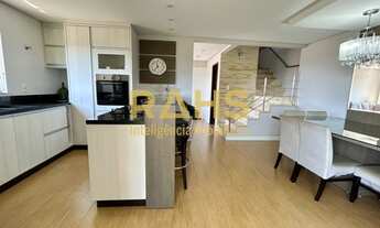 Imagem 2: Belíssimo Sobrado averbado à venda em rua sem saída no bairro Iririú em Joinville SC - 850