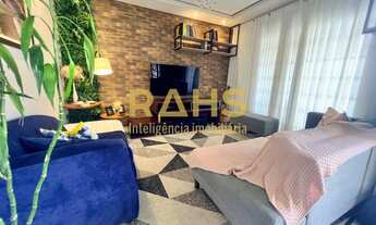 Imagem: Sobrado Geminado à Venda no Bairro Santo