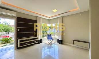 Imagem 4: Sobrado de esquina no bairro Glória, 3 quartos, sendo 1 suíte, 4 vagas de garagem, cômodos