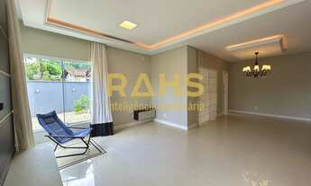 Imagem 5: Sobrado de esquina no bairro Glória, 3 quartos, sendo 1 suíte, 4 vagas de garagem, cômodos