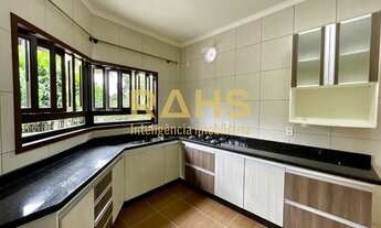 Imagem 2: Excelente Casa com 1 suíte mais 3 quartos no bairro de Pirabeiraba em Joinville por R$890