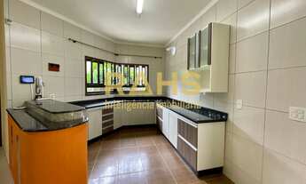 Imagem 5: Excelente Casa com 1 suíte mais 3 quartos no bairro de Pirabeiraba em Joinville por R$890