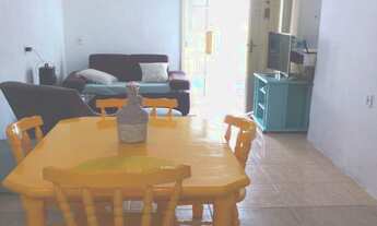 Imagem 3: 2 dormitórios, 1 banheiros, 4 vagas na garagem, 90M² de Área Construída, 90M² de Área Tota