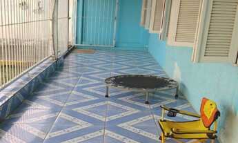 Imagem 4: 2 dormitórios, 1 banheiros, 4 vagas na garagem, 90M² de Área Construída, 90M² de Área Tota