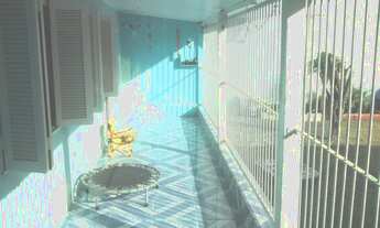 Imagem 5: 2 dormitórios, 1 banheiros, 4 vagas na garagem, 90M² de Área Construída, 90M² de Área Tota