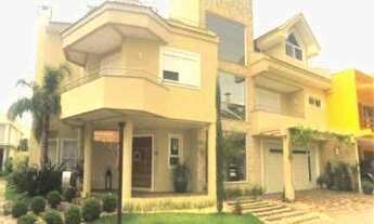 Imagem 4: 3 dormitórios, 3 suíte, 5 banheiro, 3 vagas na garagem, 437M² de Área Construída