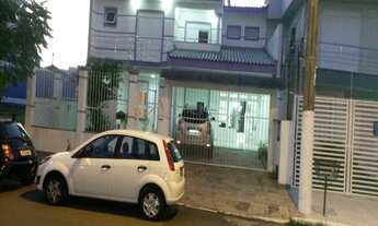 Imagem: 3 dormitórios, 3 suíte, 4 banheiro, 3