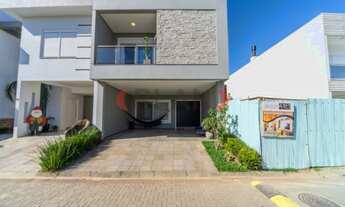 Imagem 1: 4 dormitórios, 2 suíte, 4 banheiro, 230M² de Área Construída, 232M² de Área Total