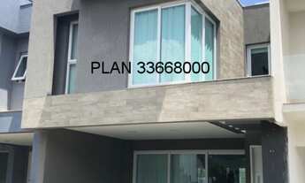 Imagem: Casa de luxo no condomínio Ecoville, Porto