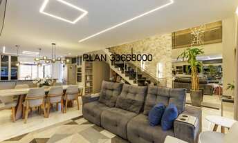 Imagem 7: 4 dormitórios, 2 suíte, 2 vagas na garagem, 230M² de Área Construída, 2M² de Área Total