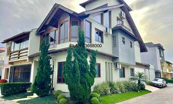 Imagem: Casa de luxo em condomínio no Ecoville