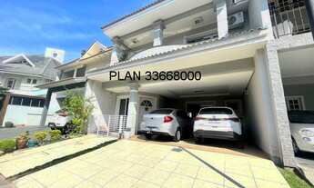 Imagem 2: 03 dormitórios, sendo uma suíte master com banheira de hidromassagem, uma suíte americana