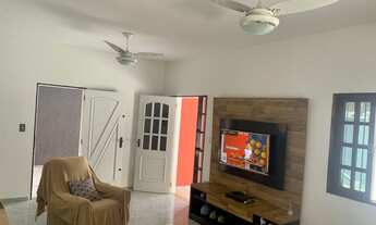 Imagem 2: 3 dormitórios, 1 suítes, 2 banheiro, 5 vagas na garagem, 500M² de Área Construída