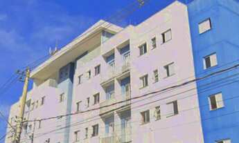 Imagem: 2 dormitórios, 1 banheiros, 1 vaga na garagem