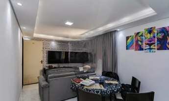 Imagem 5: 2 dormitórios, 1 banheiros, 1 vaga na garagem, 42M² de Área Construída