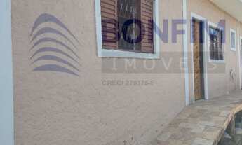 Imagem 3: 2 dormitórios, 2 banheiro, 3 vagas na garagem, 228M² de Área Construída