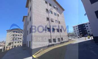 Imagem: 2 dormitórios, 1 banheiros, 1 vaga na garagem