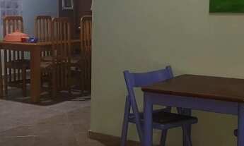 Imagem 2: 3 dormitórios, 3 banheiro, 10 vagas na garagem, 150M² de Área Construída