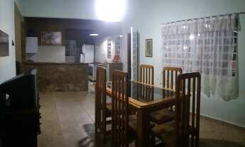 Imagem 6: 3 dormitórios, 3 banheiro, 10 vagas na garagem, 150M² de Área Construída