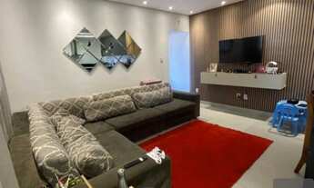 Imagem 4: 3 dormitórios, 1 suítes, 2 banheiro, 6 vagas na garagem, 180M² de Área Construída