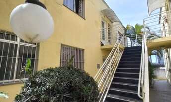 Imagem: 2 dormitórios, 1 banheiros, 1 vaga na garagem