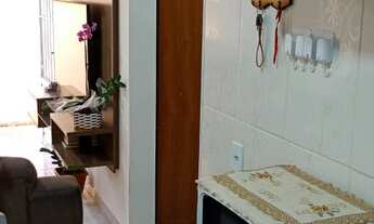 Imagem 6: 2 dormitórios, 1 banheiros, 1 vaga na garagem, 49M² de Área Construída