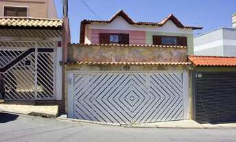 Imagem: 3 dormitórios, 1 suítes, 2 banheiro, 2