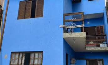 Imagem: 3 dormitórios, 2 banheiro, 5 vagas na garagem