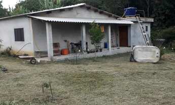 Imagem: 2 dormitórios, 1 banheiros, 180M² de Área