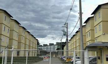 Imagem 2: 2 dormitórios, 1 banheiros, 1 vaga na garagem, 48M² de Área Construída