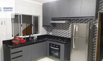 Imagem: 3 dormitórios, 1 suítes, 1 banheiros