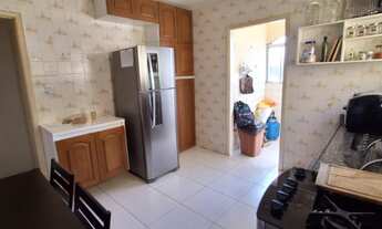 Imagem 3: 2 dormitórios, 1 banheiros, 1 vaga na garagem, 68M² de Área Construída