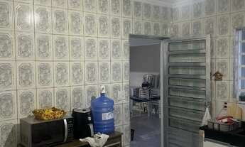 Imagem 7: 2 dormitórios, 1 banheiros, 4 vagas na garagem, 115M² de Área Construída