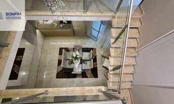 Imagem 4: 3 dormitórios, 1 suítes, 3 banheiro, 2 vagas na garagem, 193M² de Área Construída