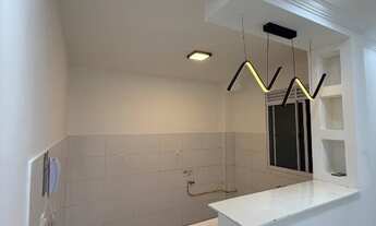 Imagem 2: 2 dormitórios, 1 banheiros, 1 vaga na garagem, 48M² de Área Construída