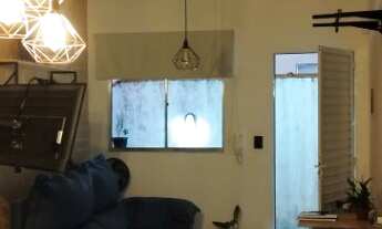 Imagem: 2 dormitórios, 1 banheiros, 1 vaga na garagem