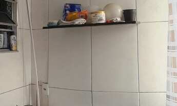 Imagem 6: 2 dormitórios, 1 banheiros, 1 vaga na garagem, 60M² de Área Construída