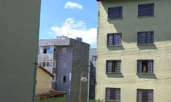 Imagem 2: 2 dormitórios, 1 banheiros, 1 vaga na garagem, 49M² de Área Construída