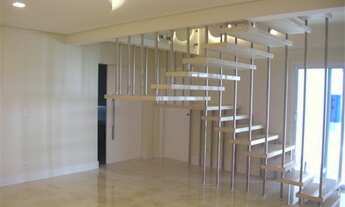 Imagem 4: Casa à venda no Alphaville Campinas, com 4 suítes, e garagem para vários carros