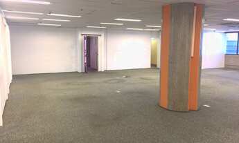 Imagem 2: Sala para locação no Centro de Campinas, 416m², ar condicionado central, 4 banheiros, copa