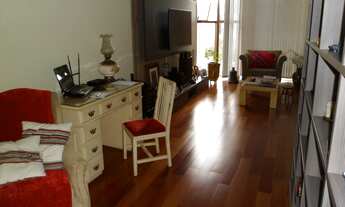 Imagem 2: Apartamento à venda no Cambuí, próximo ao Largo Santa Cruz, com 3 dormitórios (1 suíte), 2