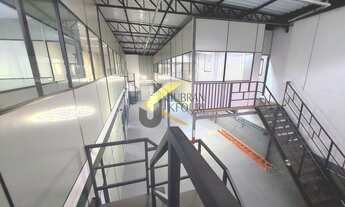 Imagem 2: Barracão à venda em Jardim do Trevo, com metragem de terreno de 310 m² e construção de 288